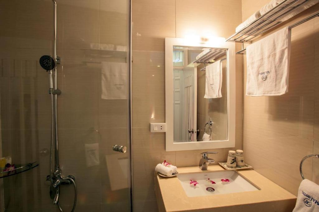 Hanoi Mai Charming Hotel & Travel Buitenkant foto