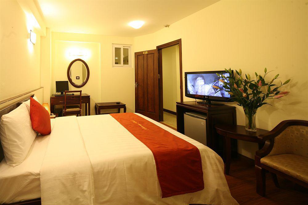 Hanoi Mai Charming Hotel & Travel Buitenkant foto
